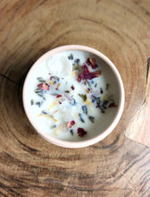 Load image into Gallery viewer, Satsuma 8oz - Peach Tin