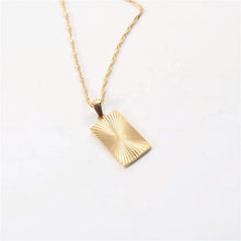Load image into Gallery viewer, 18k Sunburst Pendant Necklace 18” Length