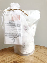 Load image into Gallery viewer, Lavender Eucalyptus - Clear Quartz Bath Salt